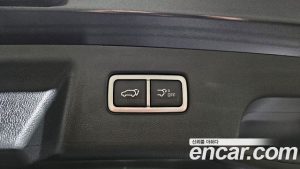 Kia Sorento Дизель 2.2 2WD 2024 года из Южной Кореи