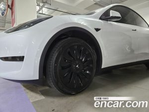 Tesla Model Y RWD 2023 года из Южной Кореи