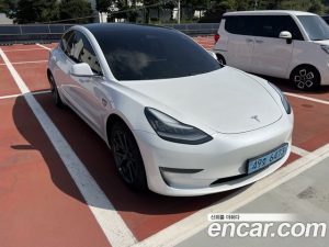 Tesla Model 3 Standard RANGE Plus 2020 года из Южной Кореи