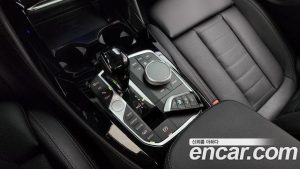 BMW X4 xDrive20i xLine 2024 года из Южной Кореи