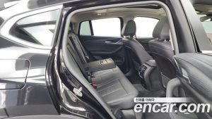 BMW X4 xDrive20i xLine 2024 года из Южной Кореи