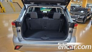 Toyota Highlander 2.5 4WD платина 2023 года из Южной Кореи