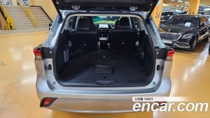 Toyota Highlander 2.5 4WD платина 2023 года из Южной Кореи