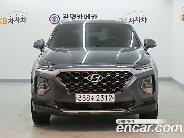 Hyundai Santafe Бензин 2.0T 2WD 2020 года из Кореи