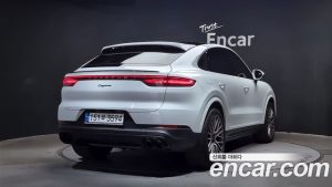 Porsche Cayenne 3.0 Coupe платина Edition 2023 года из Южной Кореи