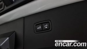 Porsche Cayenne 3.0 Coupe платина Edition 2023 года из Южной Кореи