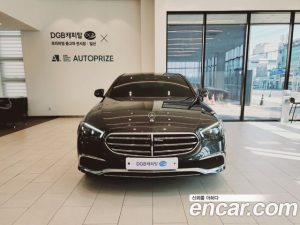 Mercedes-Benz E-Class E220d 4MATIC Exclusive 2021 года из Южной Кореи