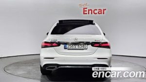 Mercedes-Benz E-Class E350 4MATIC AMG Line Edition 2021 года из Южной Кореи