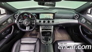 Mercedes-Benz E-Class E350 4MATIC AMG Line Edition 2021 года из Южной Кореи