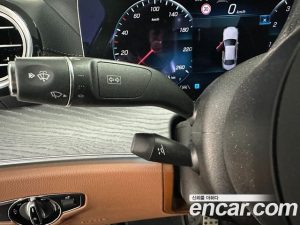 Mercedes-Benz E-Class E350 4MATIC AMG Line 2021 года из Южной Кореи