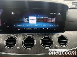 Mercedes-Benz E-Class E350 4MATIC AMG Line 2021 года из Южной Кореи