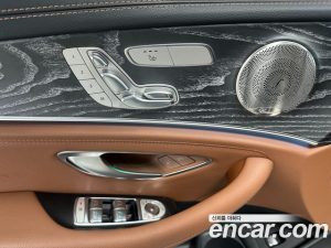 Mercedes-Benz E-Class E350 4MATIC AMG Line 2021 года из Южной Кореи