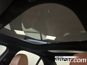 Mercedes-Benz E-Class E350 4MATIC AMG Line 2021 года из Южной Кореи
