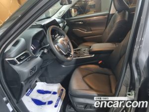 Toyota Highlander 2.5 4WD Limited 2023 года из Южной Кореи