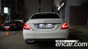 Mercedes-Benz C-Class C200 Avantgarde 2020 года из Южной Кореи