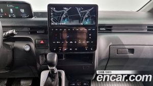 Hyundai Staria Tourer 11-Seater 2023 года из Южной Кореи