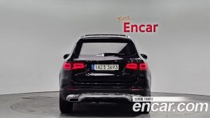 Mercedes-Benz GLC-Class GLC220 d 4MATIC 2021 года из Южной Кореи
