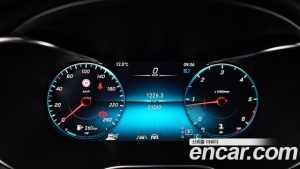 Mercedes-Benz GLC-Class GLC220 d 4MATIC 2021 года из Южной Кореи