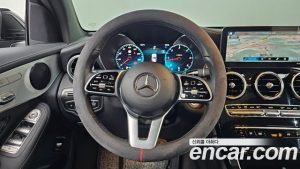 Mercedes-Benz GLC-Class GLC220 d 4MATIC 2021 года из Южной Кореи