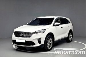 Kia Sorento Дизель 2.0 2WD 2020 года из Южной Кореи