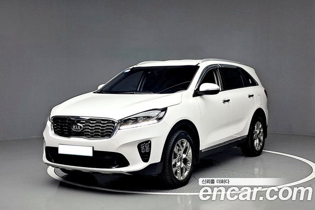 Kia Sorento Дизель 2.0 2WD 2020 года из Кореи