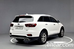 Kia Sorento Дизель 2.0 2WD 2020 года из Южной Кореи