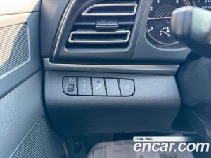 Hyundai AVANTE 1.6 2020 года из Южной Кореи