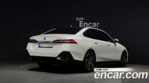 BMW 5-Series 530i xDrive M Sport 2024 года из Южной Кореи