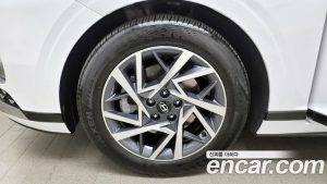 Hyundai Grandeur 2.5 Бензин 2WD 2023 года из Южной Кореи