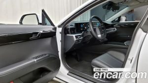 Hyundai Grandeur 2.5 Бензин 2WD 2023 года из Южной Кореи