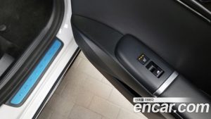 Hyundai Grandeur 2.5 Бензин 2WD 2023 года из Южной Кореи