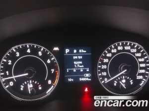 Hyundai Venue 1.6 Flux 2020 года из Южной Кореи