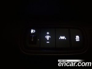 Hyundai Venue 1.6 Flux 2020 года из Южной Кореи