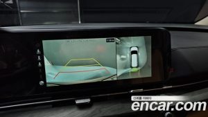 Kia Carnival Бензин 9-Seater Signature 2023 года из Южной Кореи