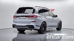 BMW X7 M60i xDrive M Sport 6인승 2023 года из Южной Кореи