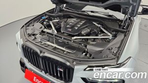 BMW X7 M60i xDrive M Sport 6인승 2023 года из Южной Кореи