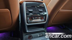 BMW X7 M60i xDrive M Sport 6인승 2023 года из Южной Кореи