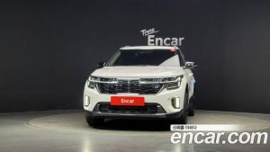 Kia Seltos Бензин 2.0 2WD 2024 года из Южной Кореи