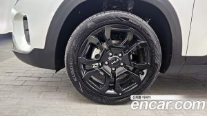 Kia Seltos Бензин 2.0 2WD 2024 года из Южной Кореи