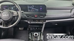 Kia Seltos Бензин 2.0 2WD 2024 года из Южной Кореи