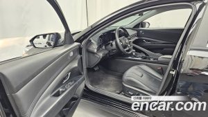 Hyundai AVANTE Modern 2021 года из Южной Кореи