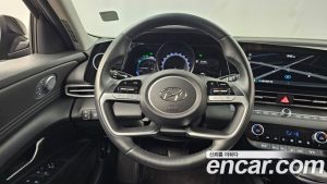Hyundai AVANTE Modern 2021 года из Южной Кореи