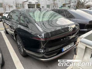 Hyundai Grandeur 2.5 Бензин 2WD 2023 года из Южной Кореи