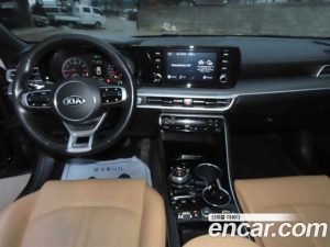 Kia K5 2.0 2020 года из Южной Кореи
