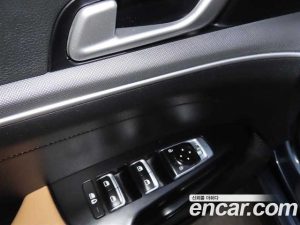 Kia K5 2.0 2020 года из Южной Кореи