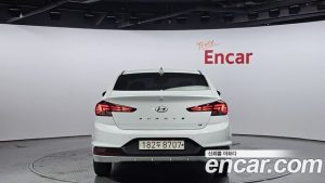 Hyundai AVANTE 1.6 2020 года из Южной Кореи