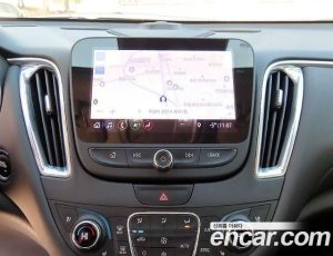 ChevroletGMDaewoo Malibu 2.0 Turbo Premium 2019 года из Южной Кореи