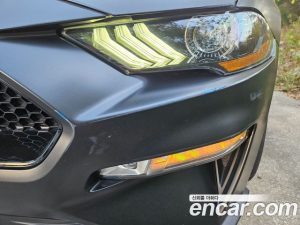 Ford Mustang GT Cabriolet 2020 года из Южной Кореи