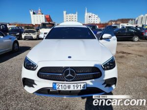Mercedes-Benz E-Class E220d 4MATIC AMG Line 2023 года из Южной Кореи