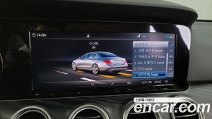 Mercedes-Benz E-Class E220d Avantgarde 2020 года из Южной Кореи